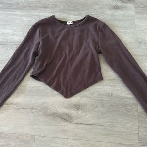brown garage triangle front long sleeve petite